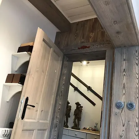 아파트 Apartman Ski